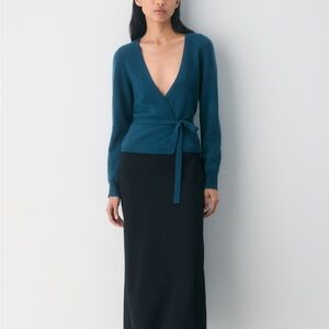 Wilfred Haywood Wool Cashmere Sweater